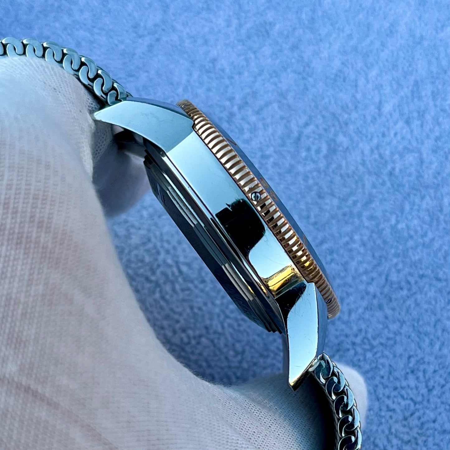 SOLD / ON REQUEST Breitling Superocean Heritage II Chronograph 18k red gold & steel U13313