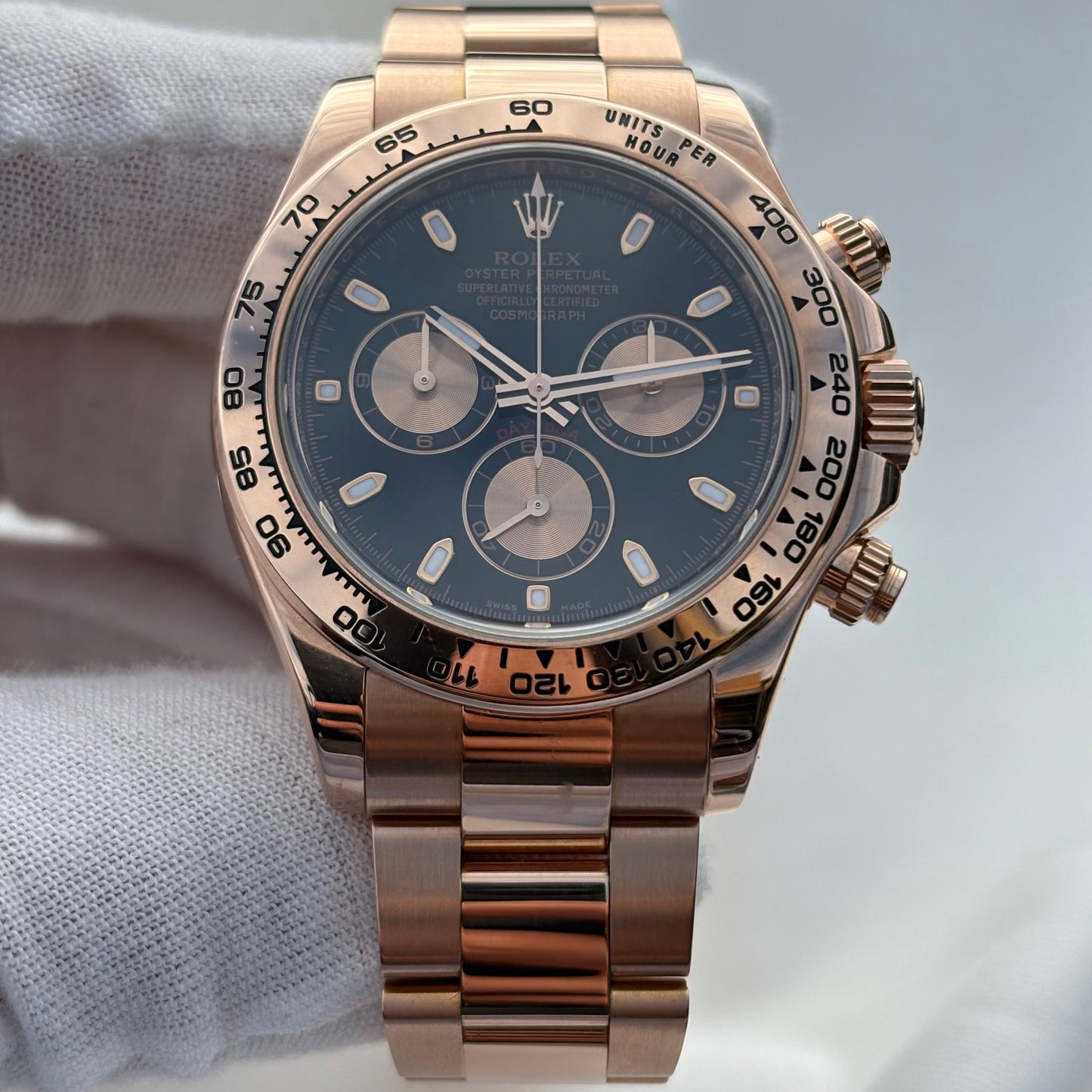 SOLD / ON REQUEST Rolex Daytona Rose Gold 116505 Year 2013 Full Set Box & Papers
