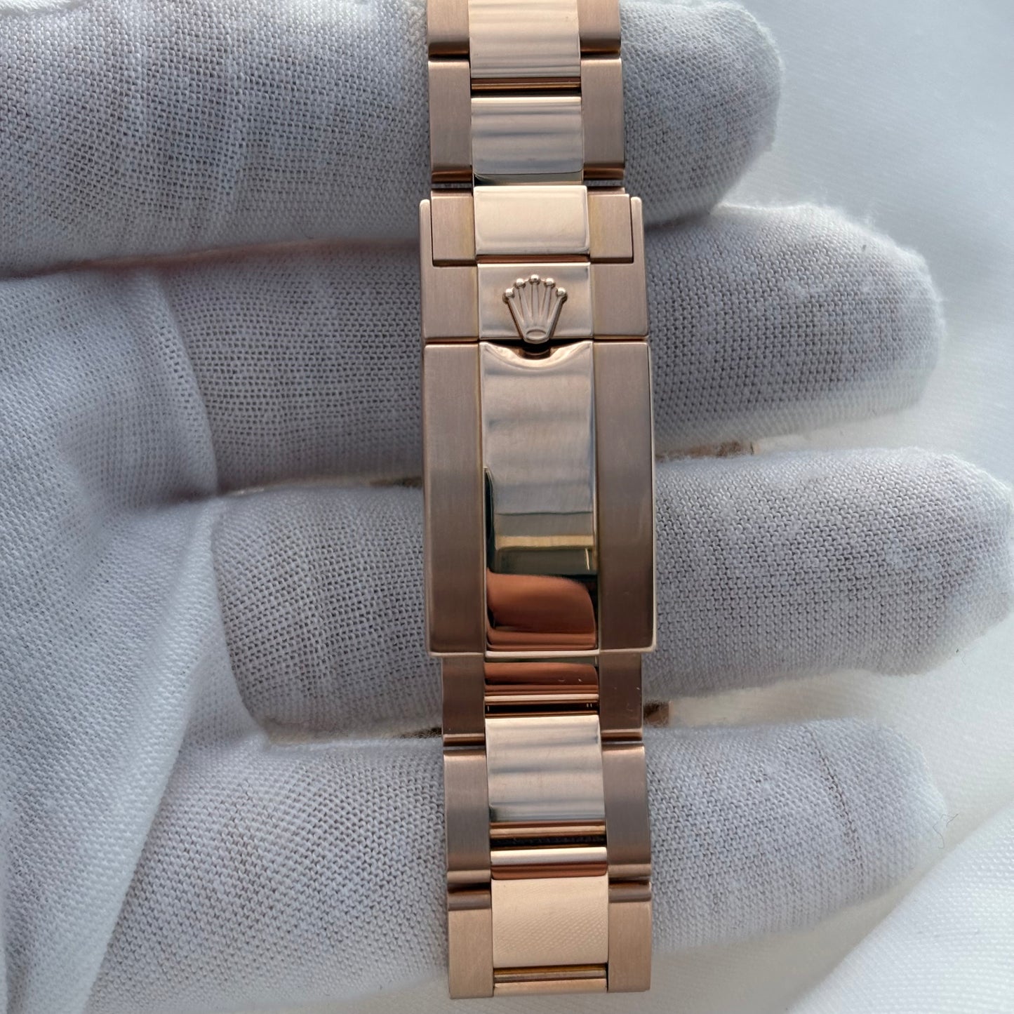SOLD / ON REQUEST Rolex Daytona Rose Gold 116505 Year 2013 Full Set Box & Papers