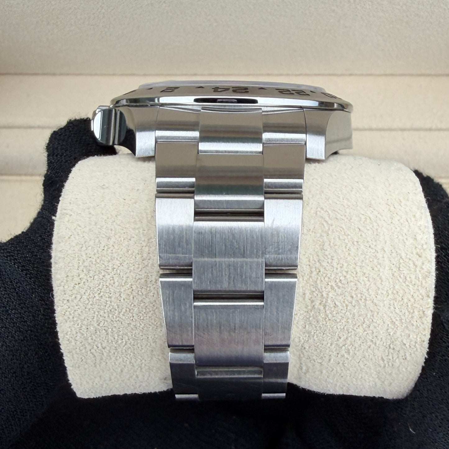 Rolex Explorer II 216570 Black dial Year 2020 full set