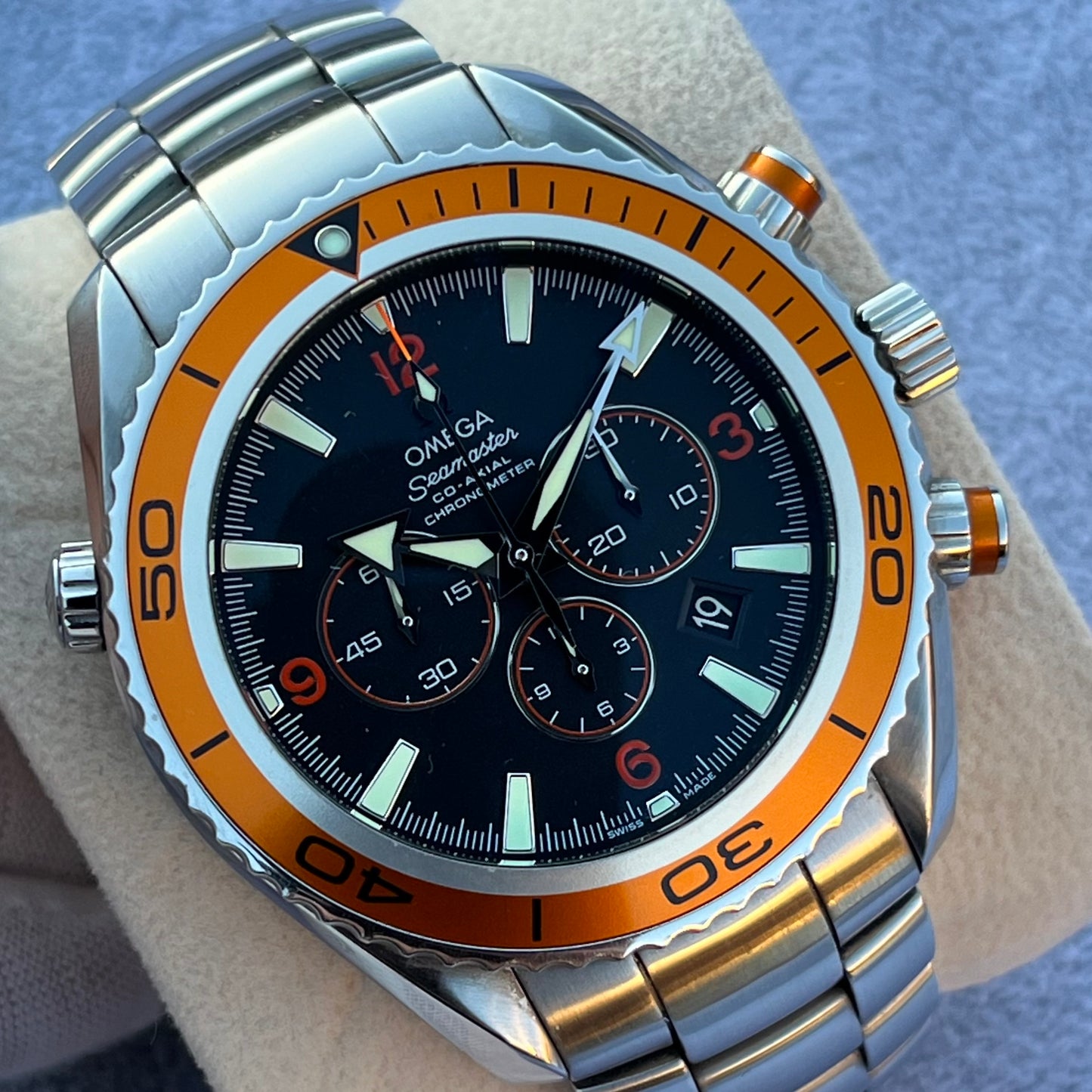 SOLD / ON REQUEST Omega Seamaster Planet Ocean 2218.50.00