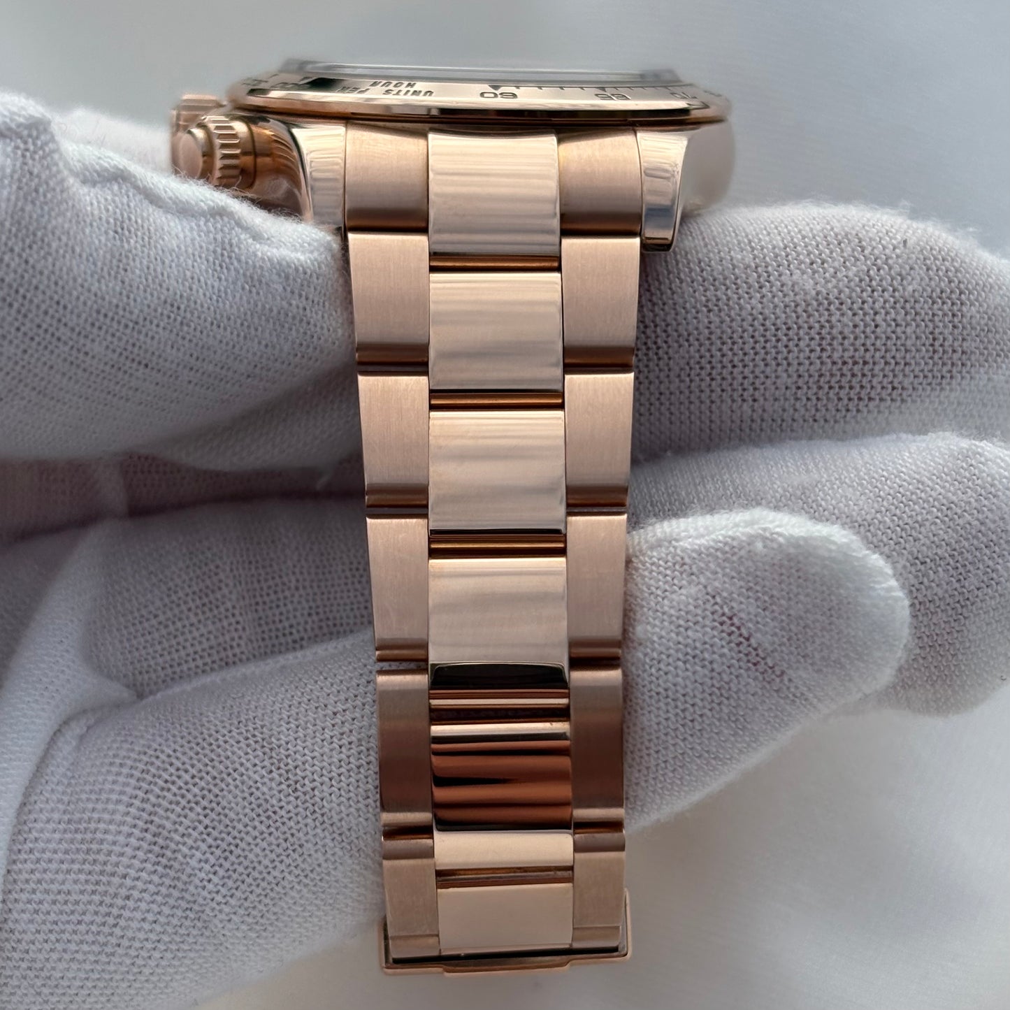 SOLD / ON REQUEST Rolex Daytona Rose Gold 116505 Year 2013 Full Set Box & Papers