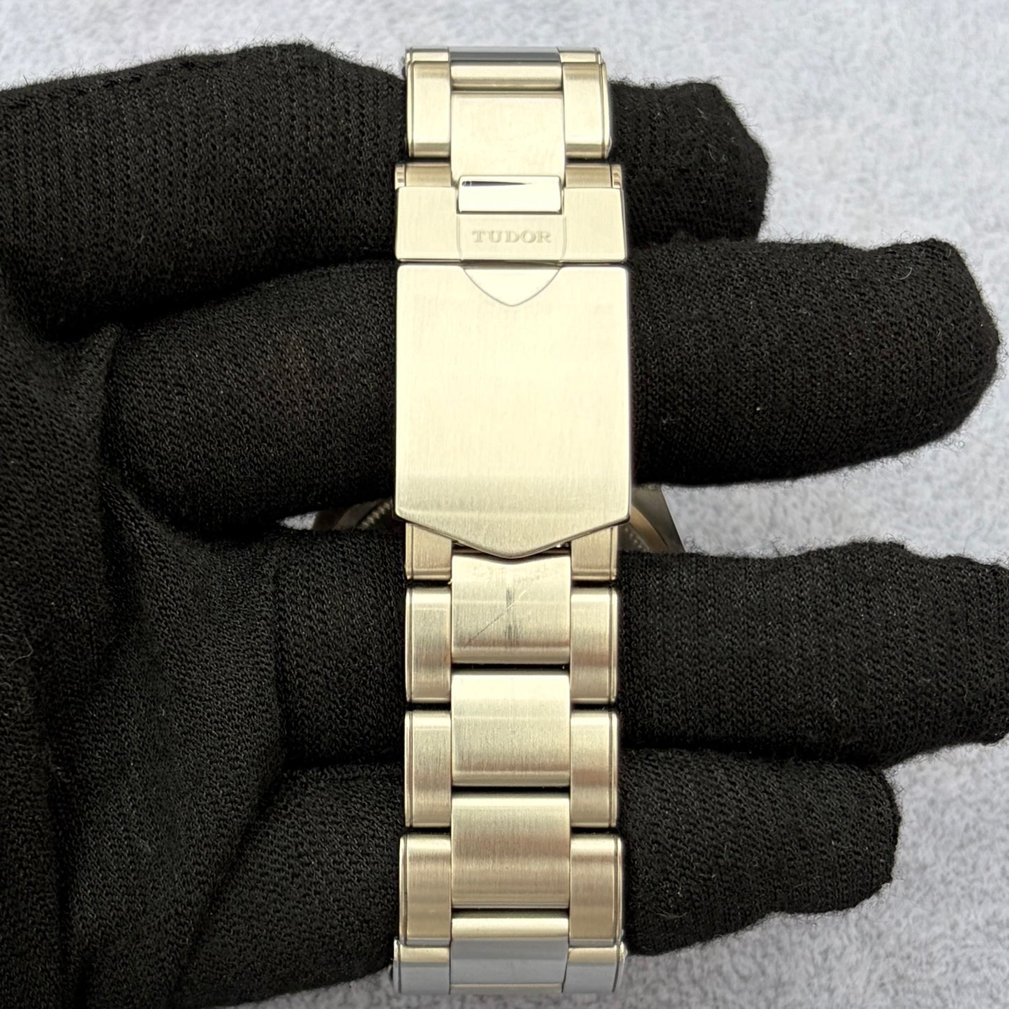 SOLD / ON REQUEST Tudor Black Bay Harrods Green Dial Special Edition 79230G Full Set