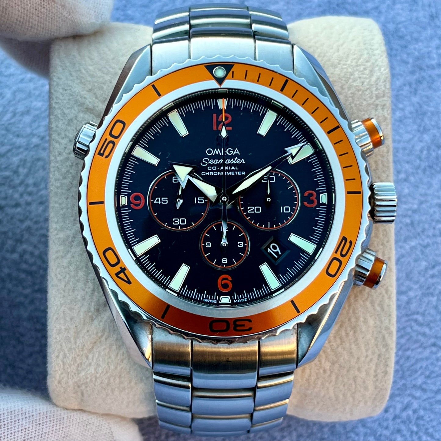 SOLD / ON REQUEST Omega Seamaster Planet Ocean 2218.50.00