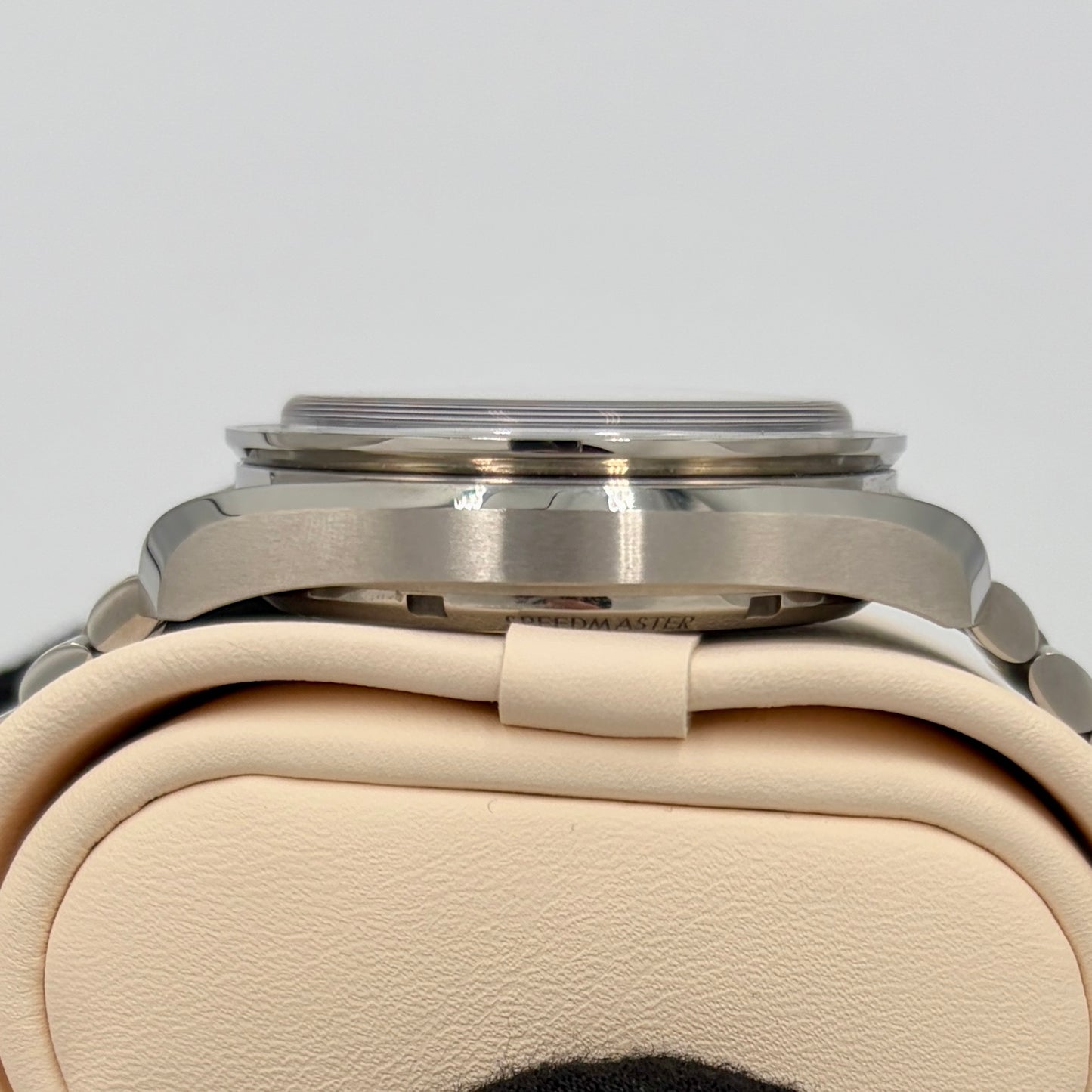SOLD / ON REQUEST Omega Speedmaster Chronoscope 2023 Full Set 329.30.43.51.03.001