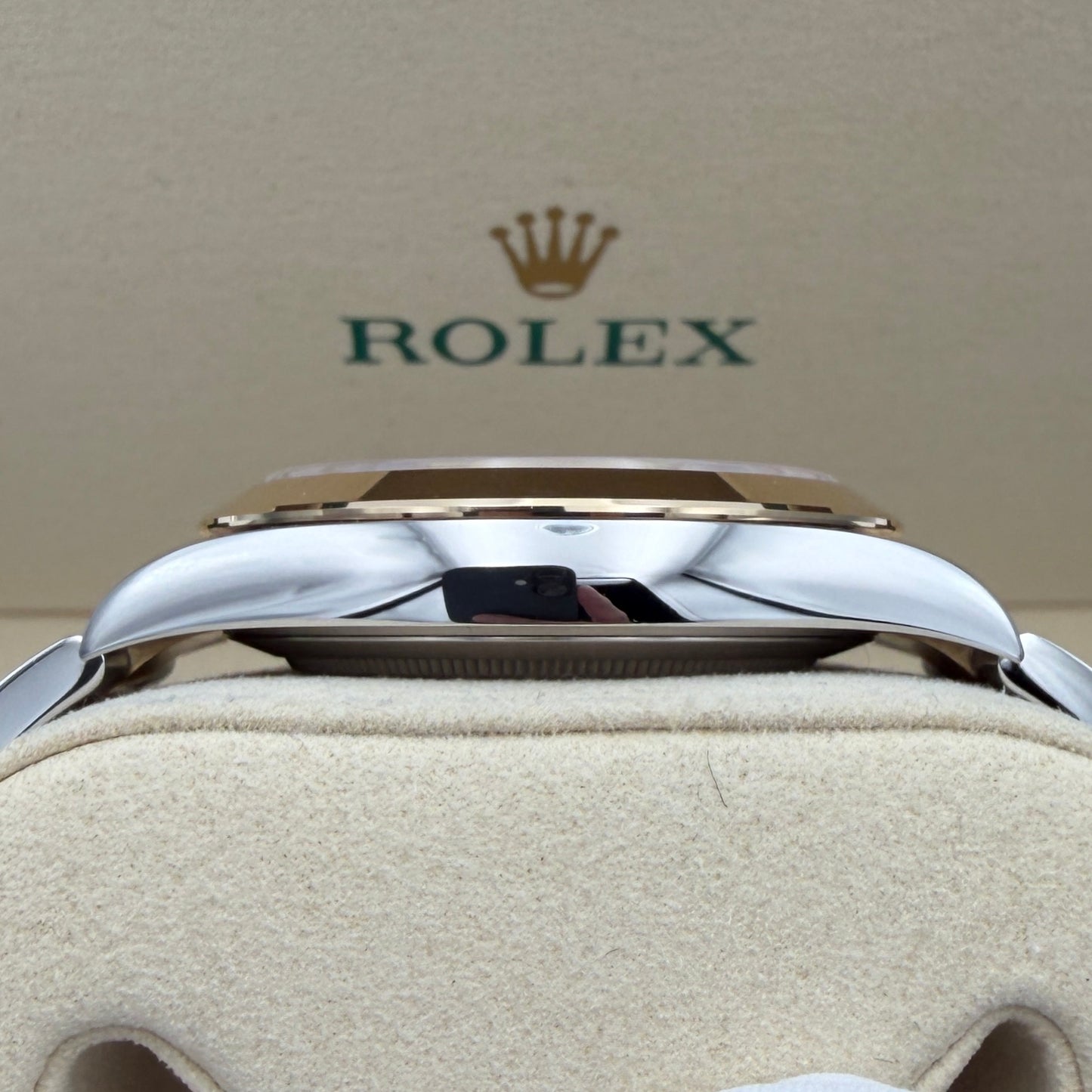 Rolex Datejust 41 Olive Green Dial Yellow Rolesor 126303-0023 Box and Papers 2026