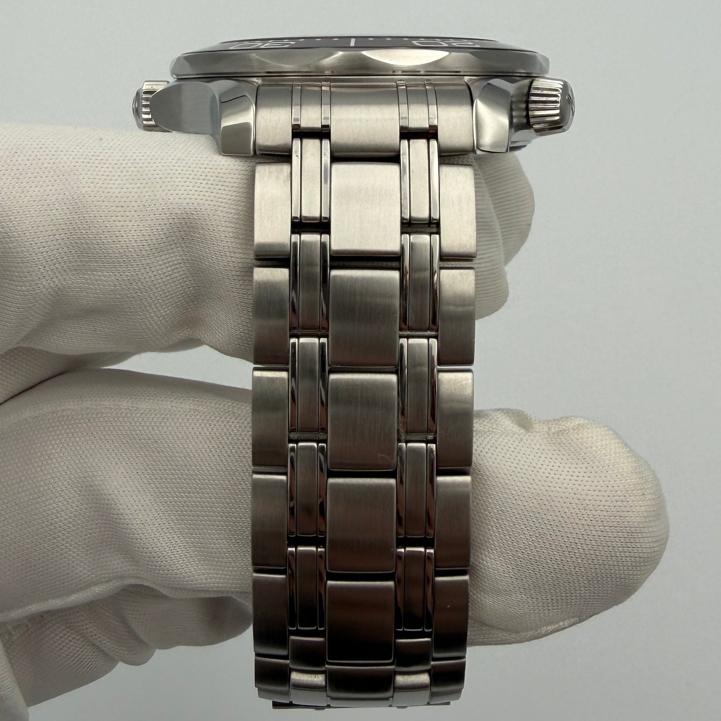 Omega Seamaster Black Dial 210.30.42.20.01.001 box & papers year 2022