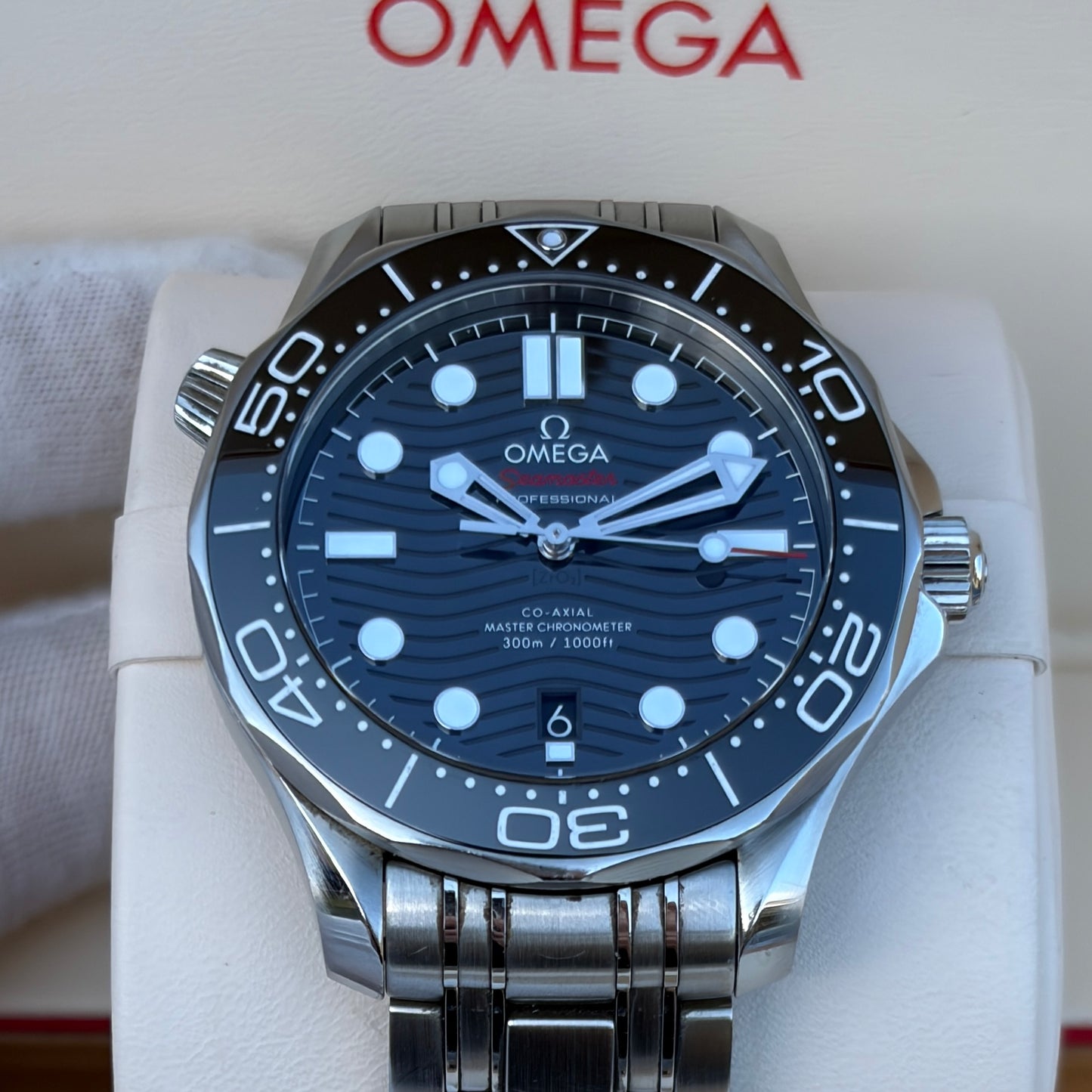 Omega Seamaster Diver 300m Year 2018 Black Dial Full Set 210.30.42.200