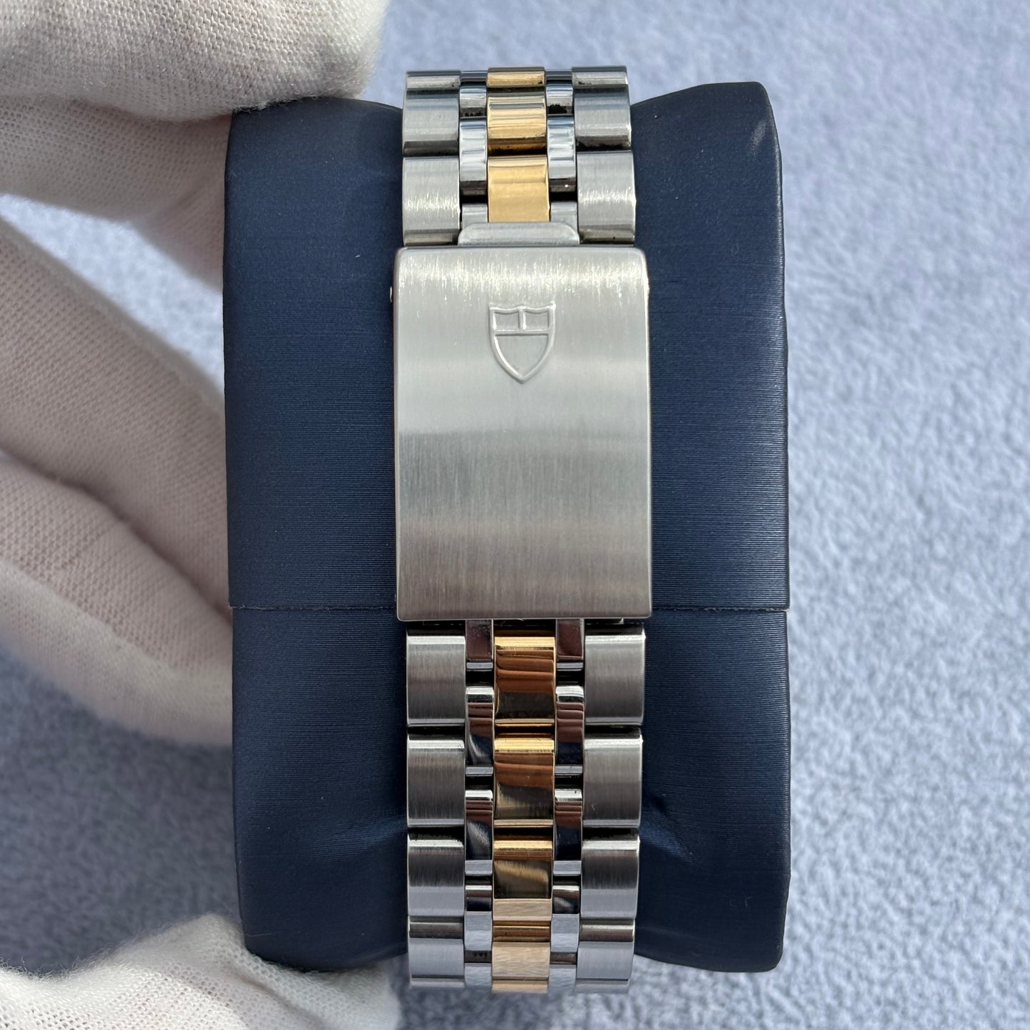 SOLD / ON REQUEST Tudor Classic M23013-0016