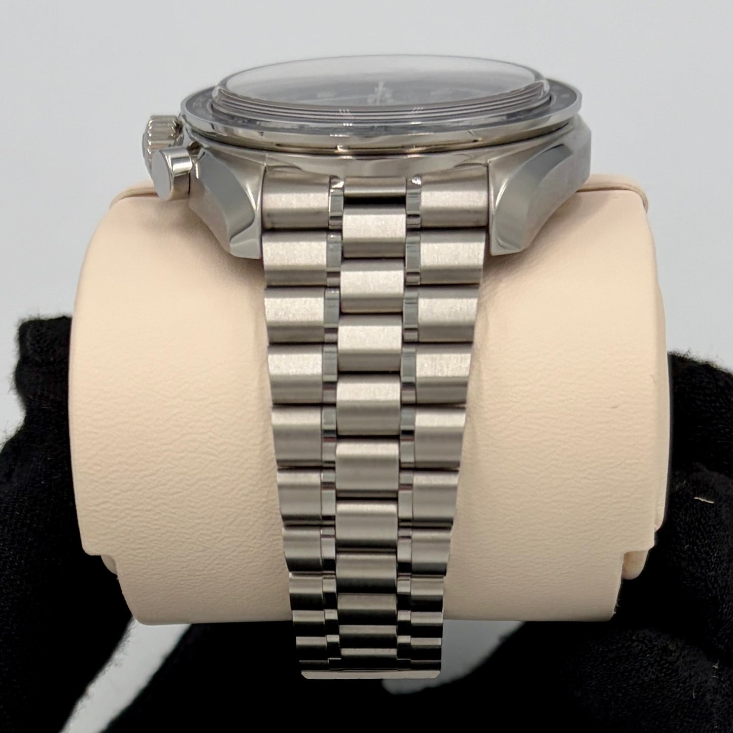 SOLD / ON REQUEST Omega Speedmaster Chronoscope 2023 Full Set 329.30.43.51.03.001