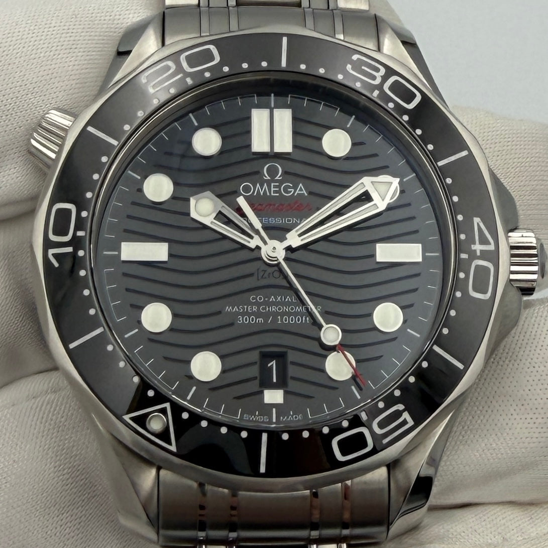 Omega Seamaster Black Dial 210.30.42.20.01.001 box & papers year 2022
