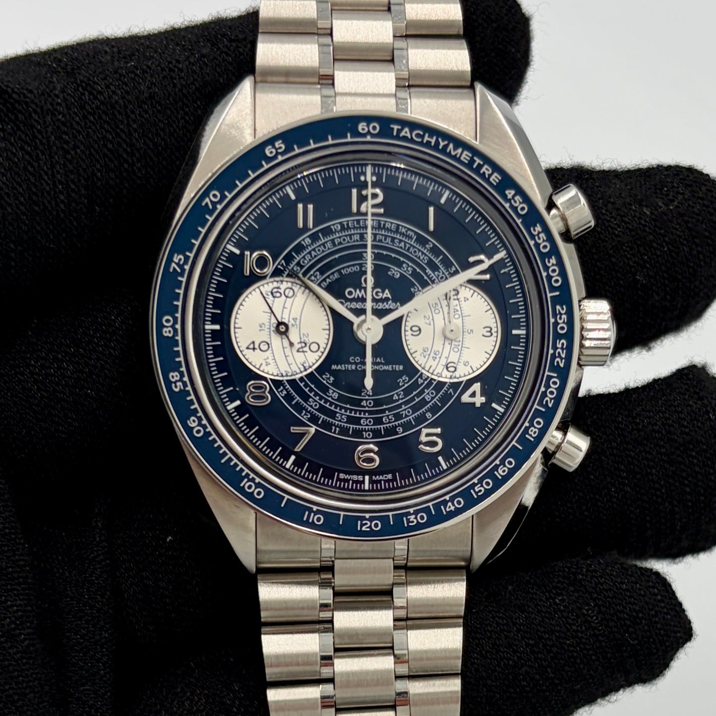 SOLD / ON REQUEST Omega Speedmaster Chronoscope 2023 Full Set 329.30.43.51.03.001