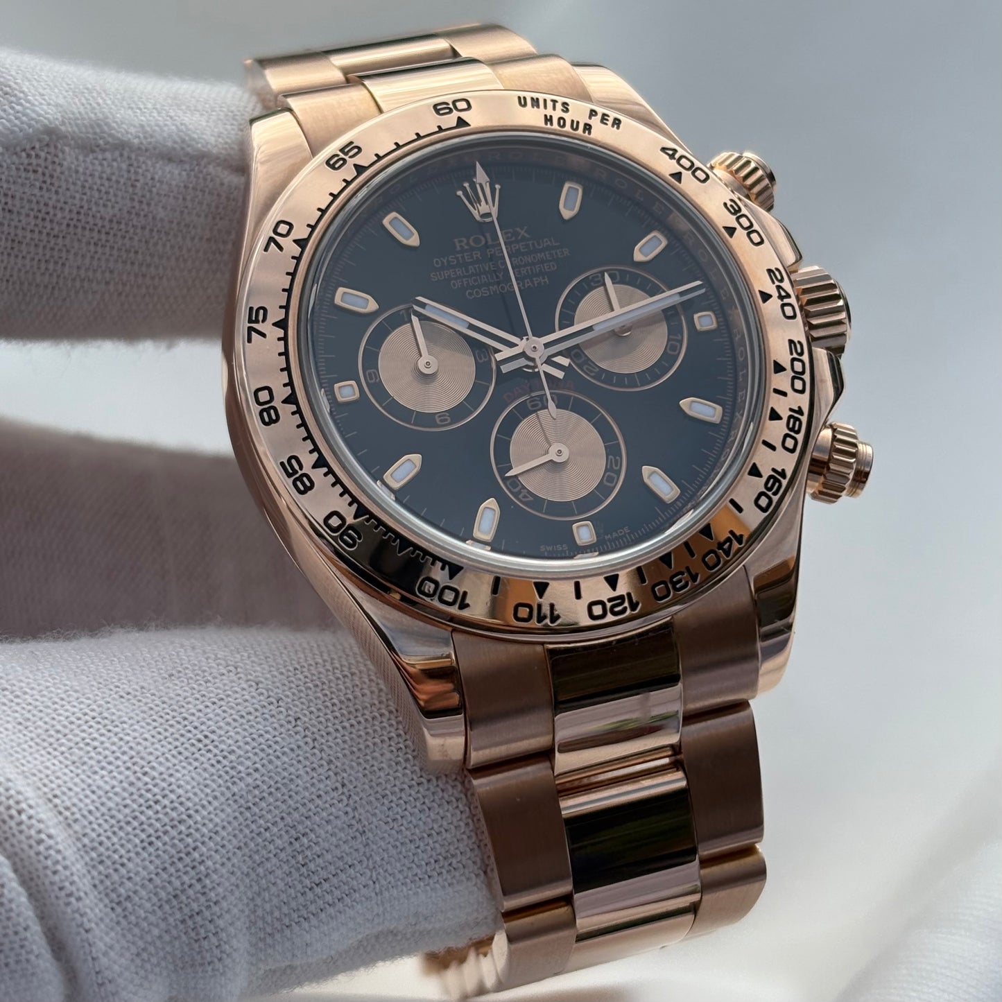 SOLD / ON REQUEST Rolex Daytona Rose Gold 116505 Year 2013 Full Set Box & Papers