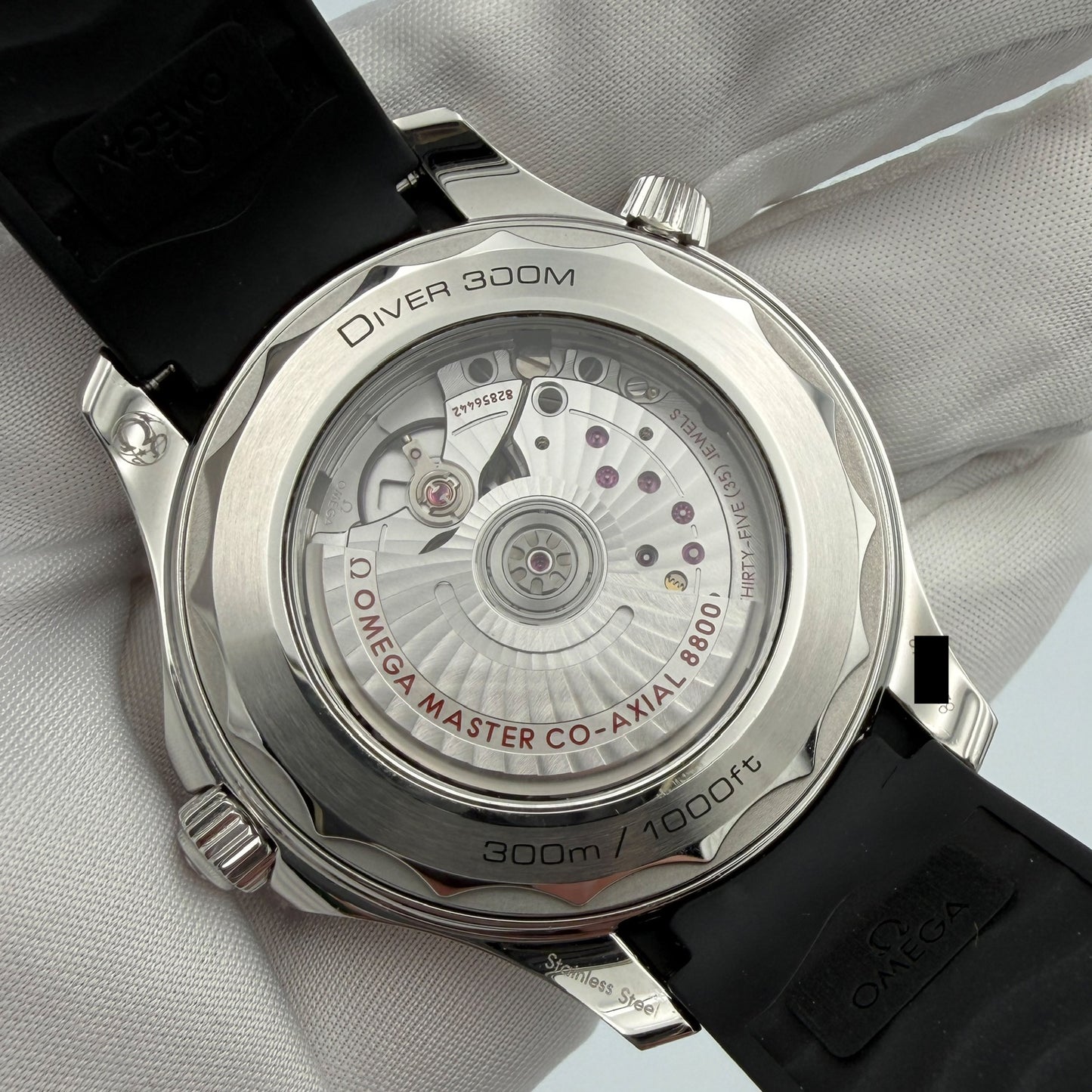 Omega Seamaster Diver 300M Co-Axial Master Chronometer 42mm 210.32.42.20.01.001