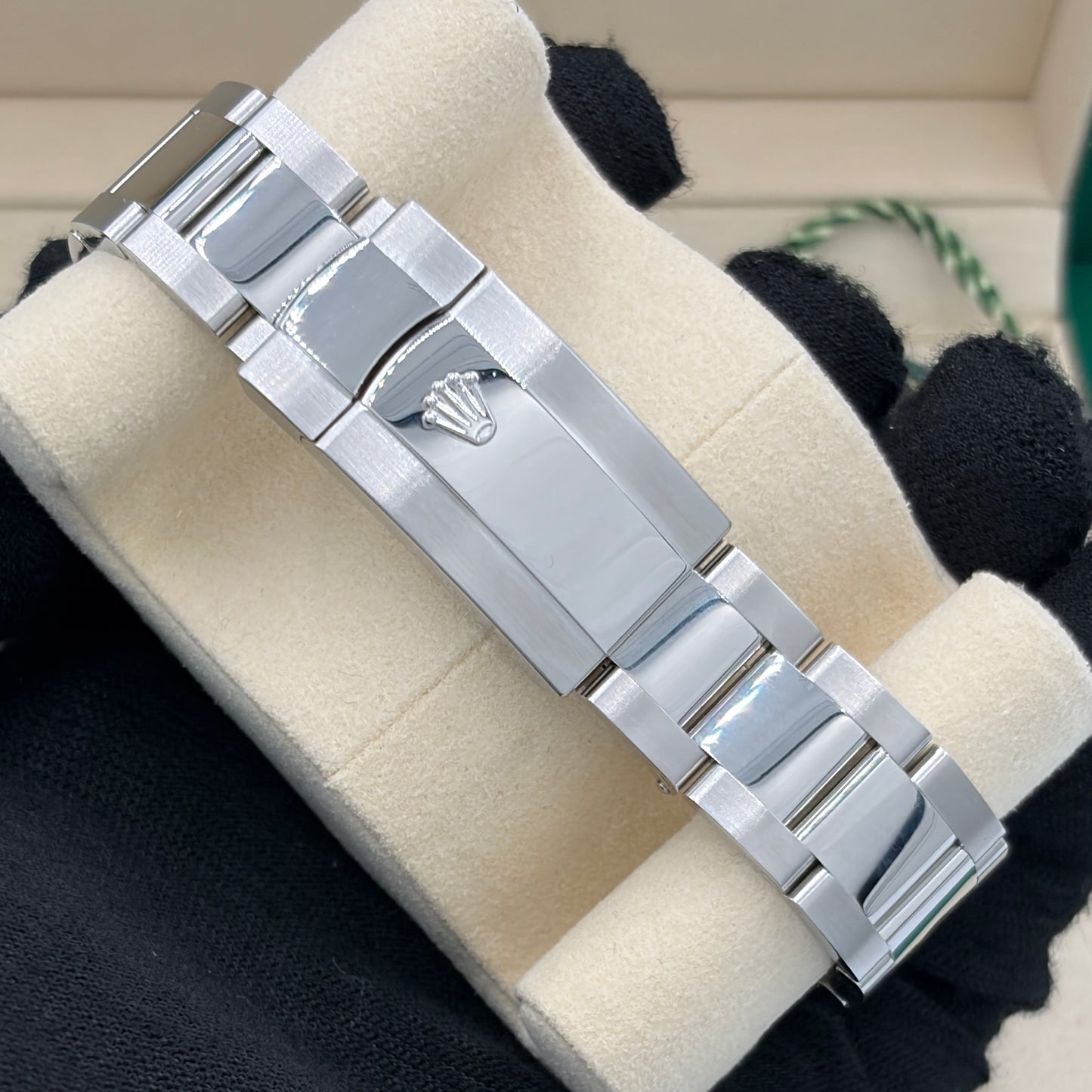 Rolex Datejust 41 Wimbledon Slate Roman Dial 126300 Year 2025 Full Set Box & Papers