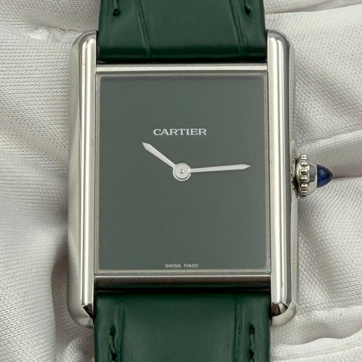 SOLD / ON REQUEST Cartier Tank Must De Cartier WSTA0115 Green Dial 2025 Full Set