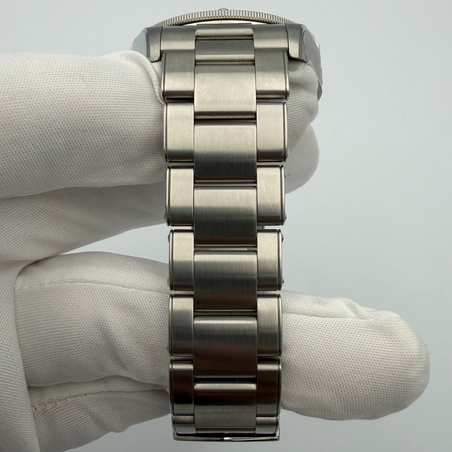 SOLD / ON REQUEST Tudor Black Bay Harrods Green Dial Special Edition 79230G Year 2019 Full Set with Extra Nylon Strap