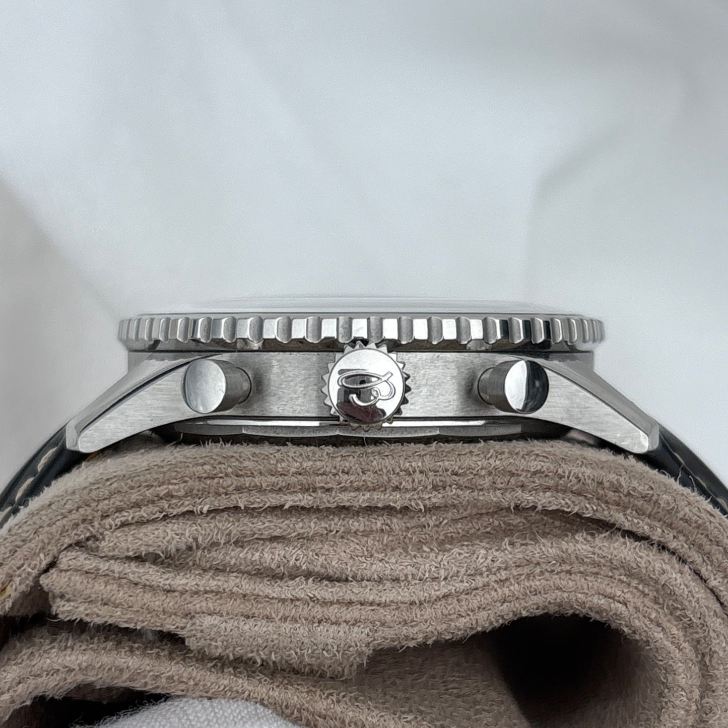 Breitling Navitimer AB0138241C1P1 Ice Blue Dial Chronograph 43mm Year