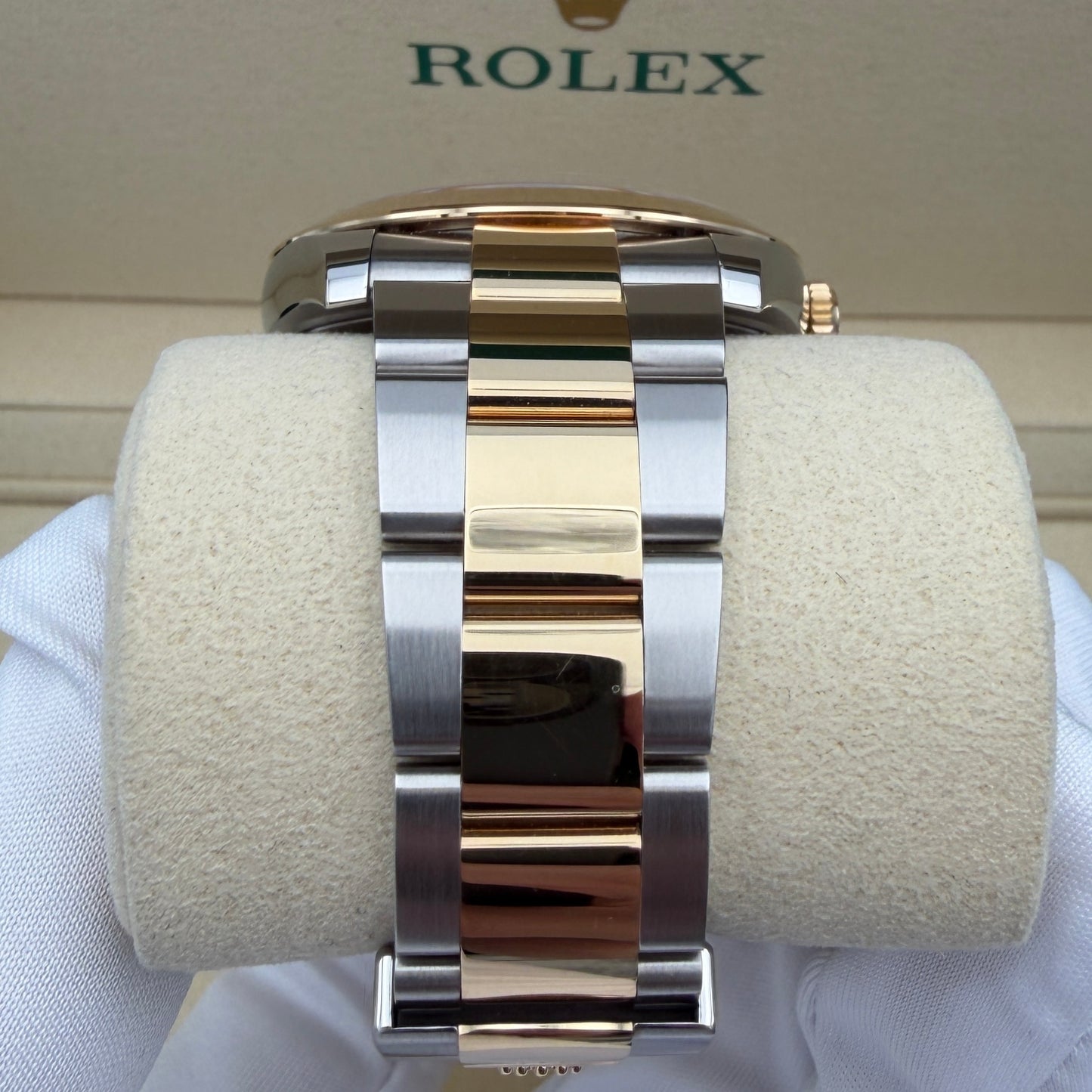 Rolex Datejust 41 Olive Green Dial Yellow Rolesor 126303-0023 Box and Papers 2026