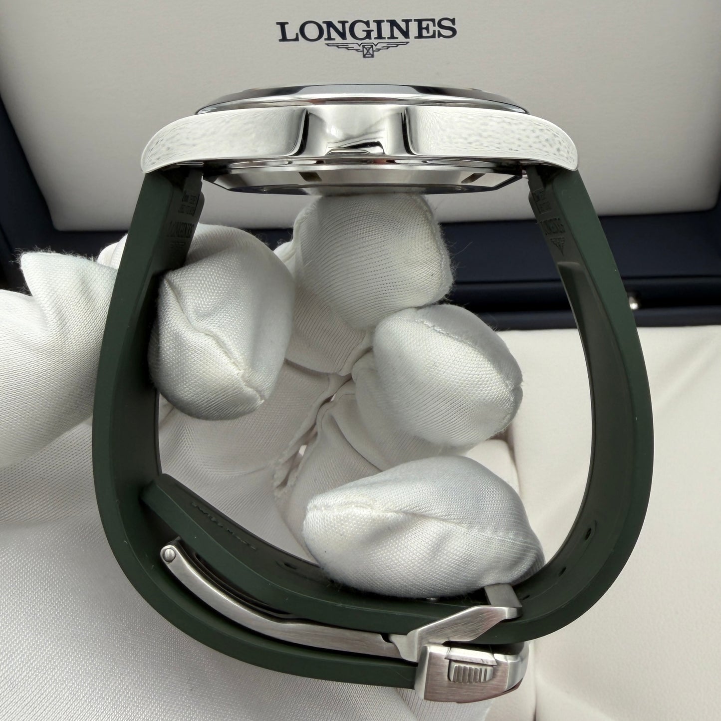 Longines Conquest 41mm Green Dial Green Rubber Strap L3.830.4.02.9 Automatic L888.5 Year 2026