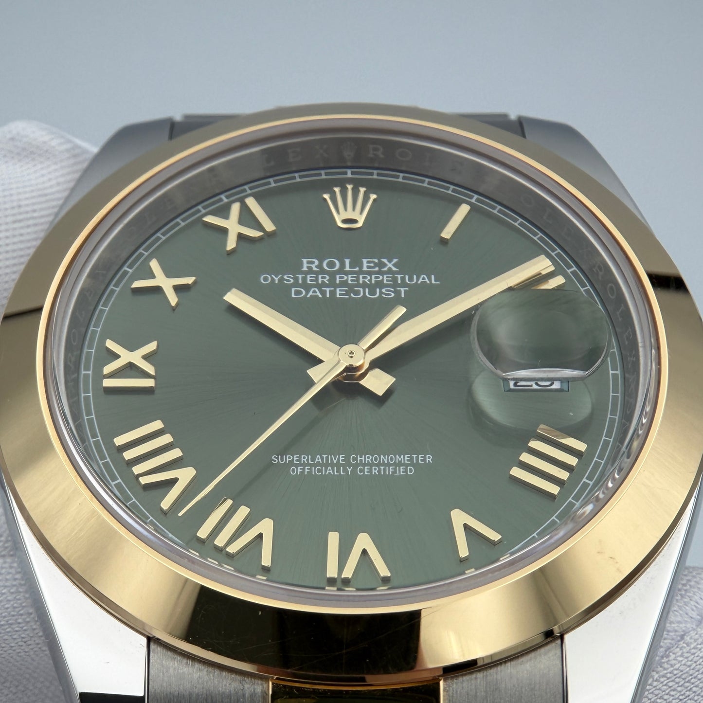 Rolex Datejust 41 Olive Green Dial Yellow Rolesor 126303-0023 Box and Papers 2026