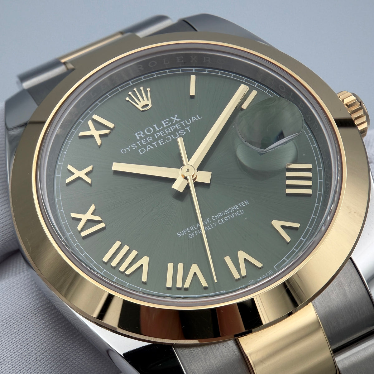 Rolex Datejust 41 Olive Green Dial Yellow Rolesor 126303-0023 Box and Papers 2026