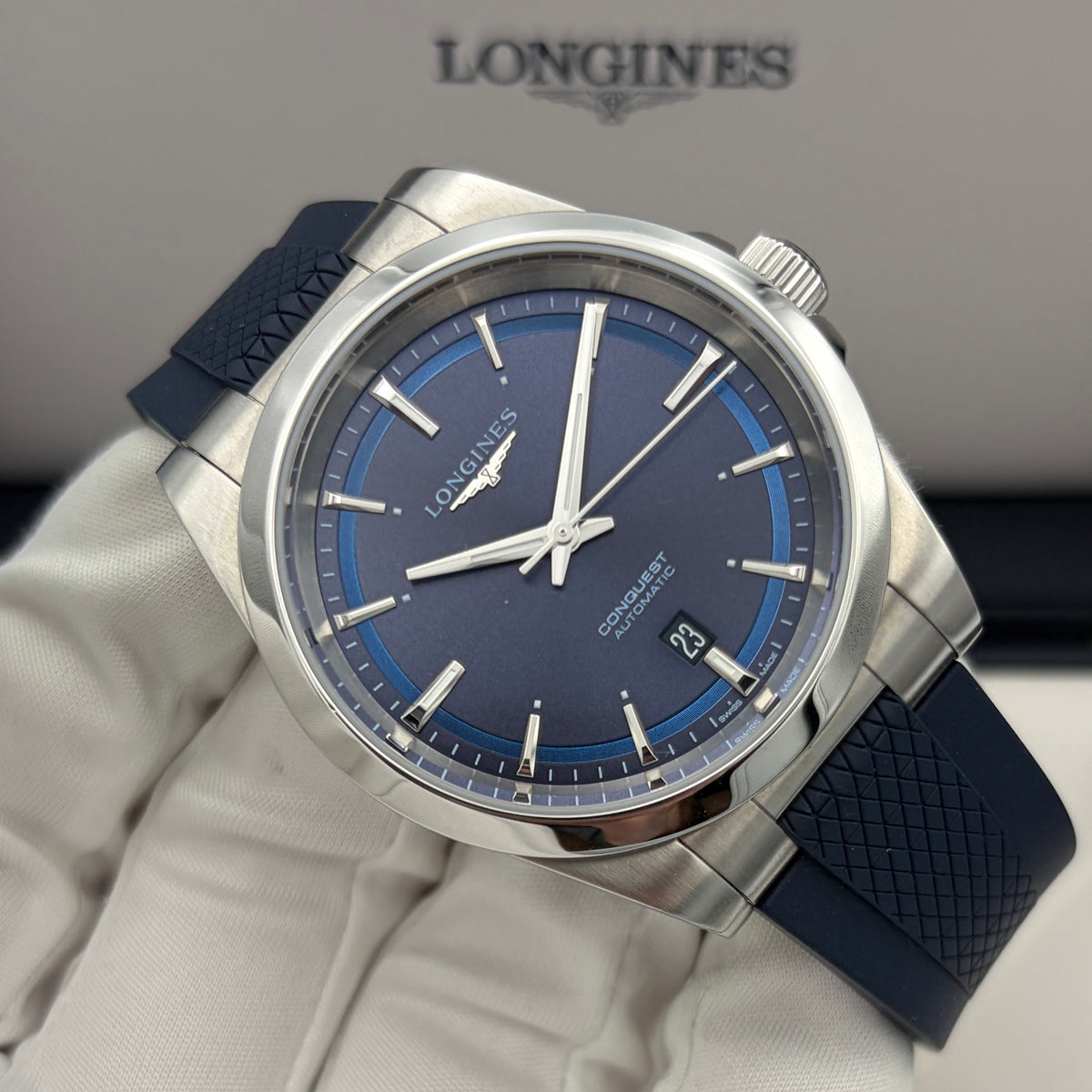Longines Conquest 41mm Green Dial Green Rubber Strap L3.830.4.02.9 Automatic L888.5 Year 2026 Full Set