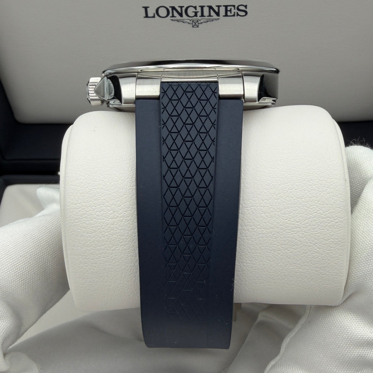 Longines Conquest 41mm Green Dial Green Rubber Strap L3.830.4.02.9 Automatic L888.5 Year 2026 Full Set