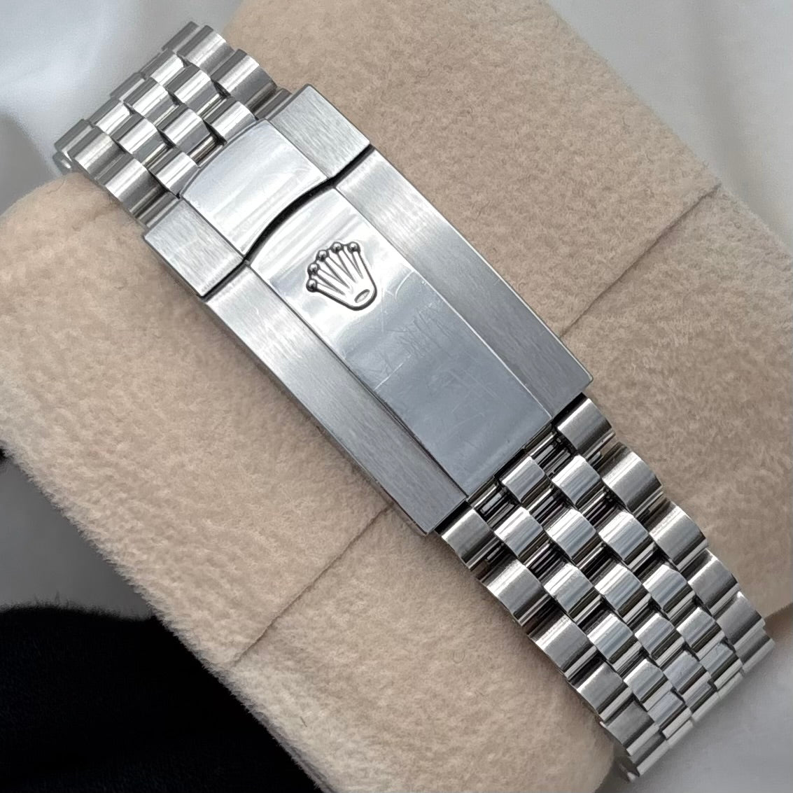 Rolex Datejust 41 Azzurro Blue Dial Roman Numeral Jubilee Bracelet