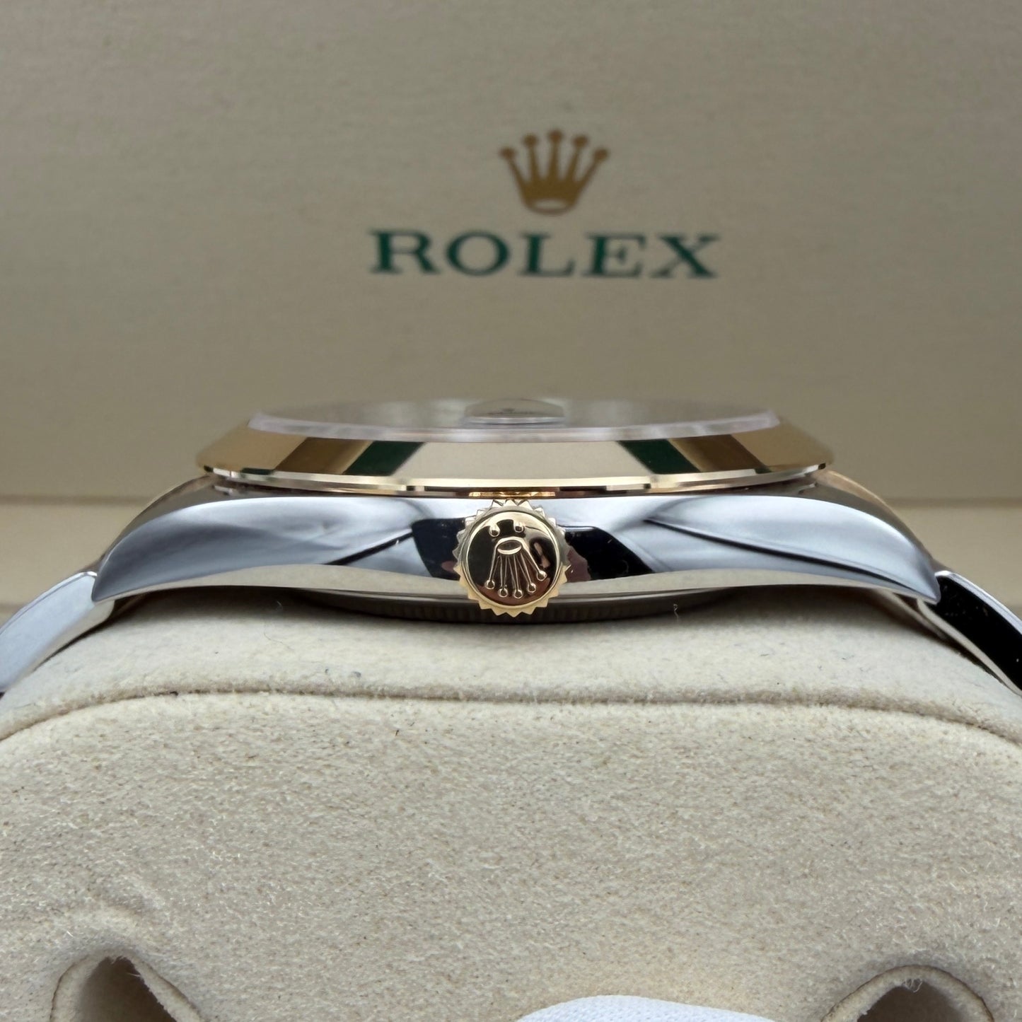 Rolex Datejust 41 Olive Green Dial Yellow Rolesor 126303-0023 Box and Papers 2026